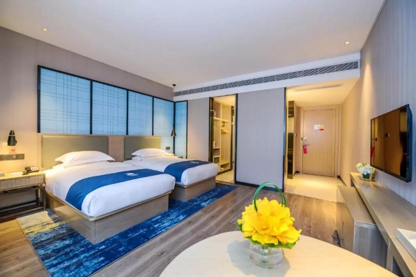 Echarm Hotel Ji'Nan Railway Station Jinan Exterior foto