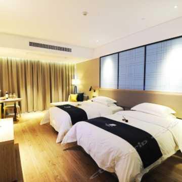 Echarm Hotel Ji'Nan Railway Station Jinan Exterior foto